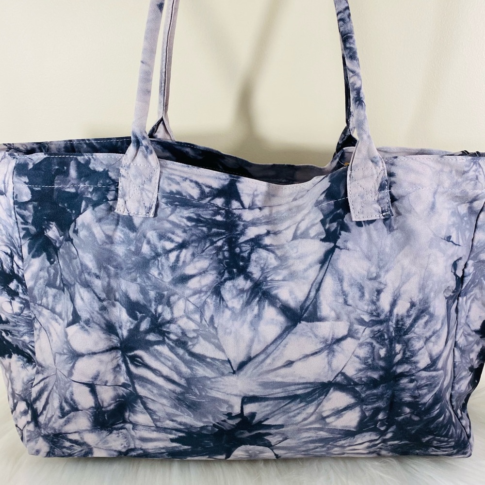 VS PINK Canvas Tote Bag - Picture 4 of 9